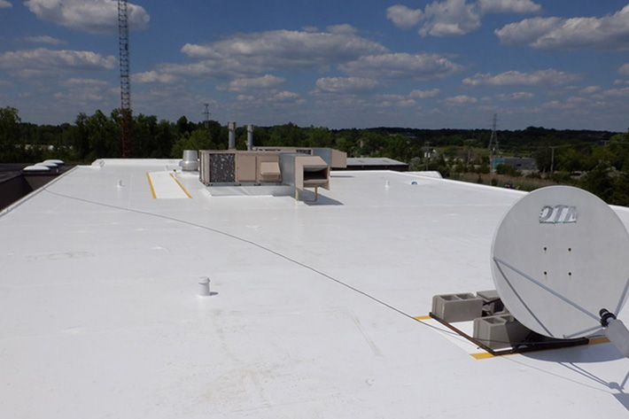 duro-last-single-ply-membrane-MI-commercial-roofing-services