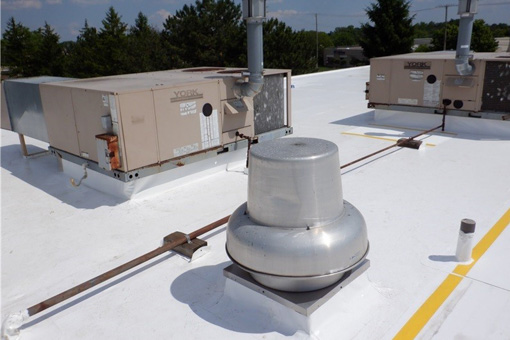 commercial-roof-repairs-in-Berkley-Michigan