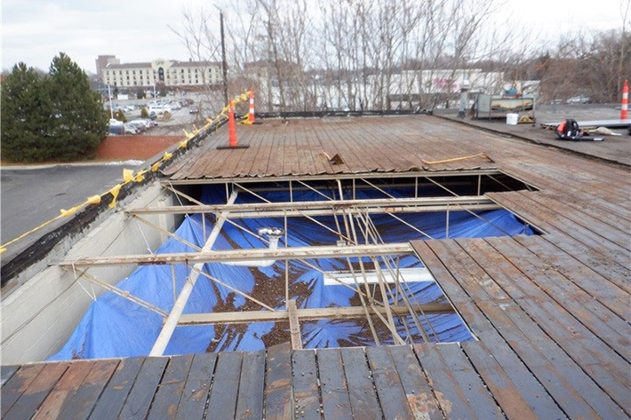 Commercial Roof Damage Tips MI Industrial Roof Repair 