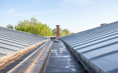 Signs of Commercial Roof Flashing Failure