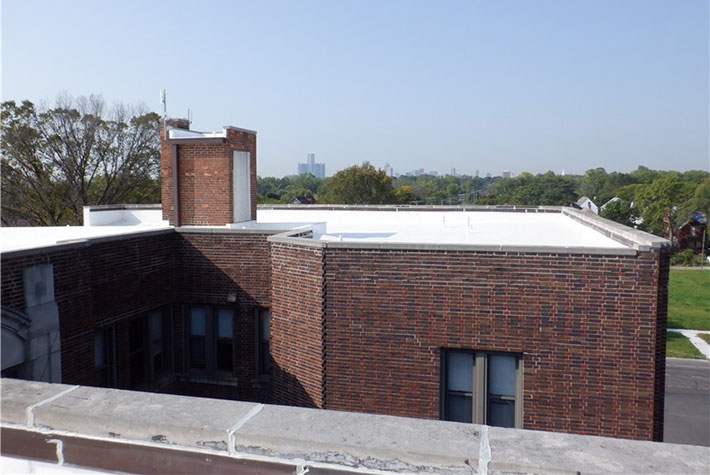 flat-roof-replacement-detroit-michigan-commercial-roofing-services